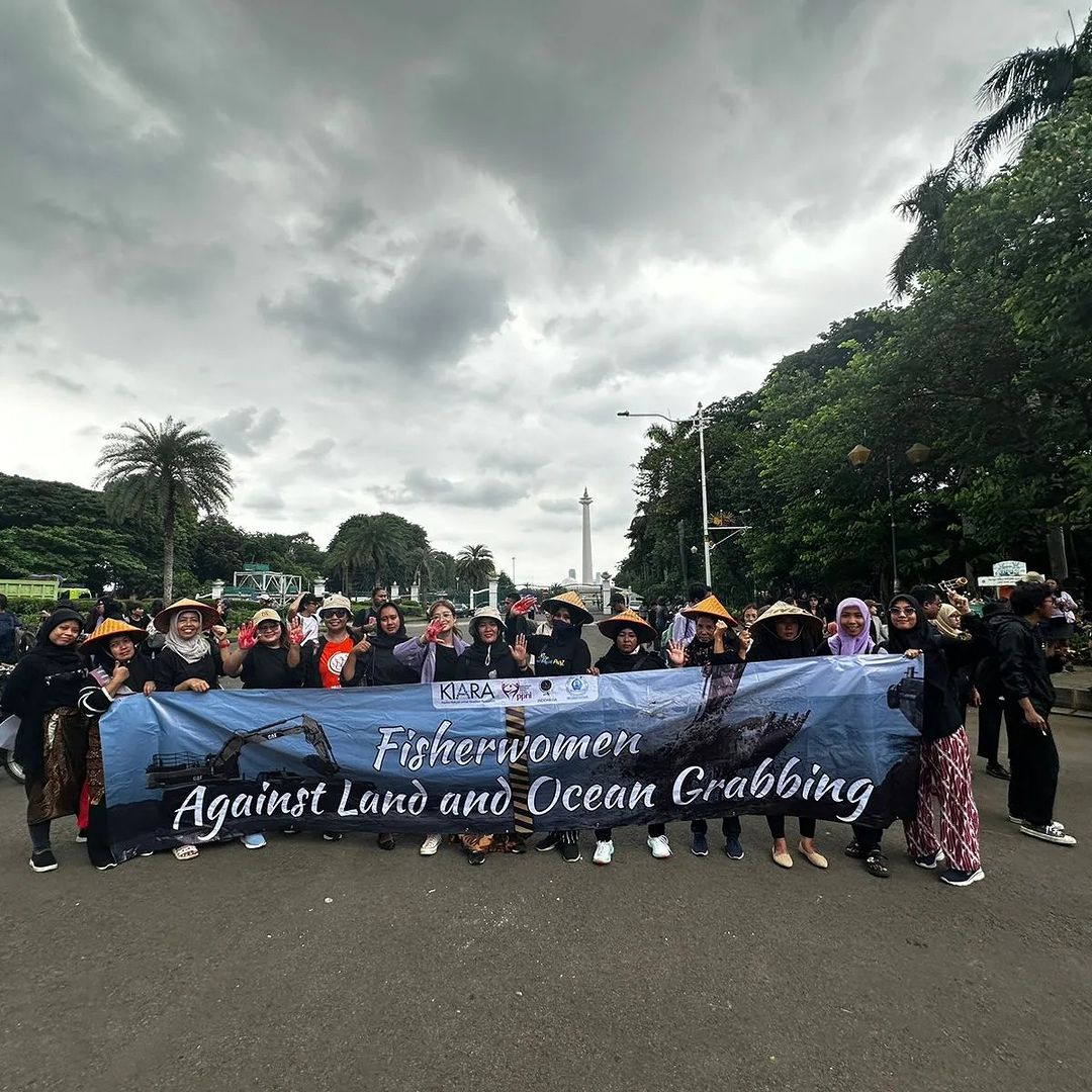 KIARA dan PPNI dalam aksi bersama Aliansi Perempuan Indonesia dalam peringatan Hari Perempuan Internasional.