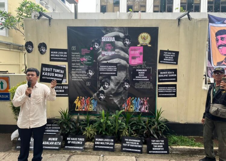 KASUM Gelar Aksi di Komnas HAM, Desak Kasus Pembunuhan Munir Dituntaskan 2 Kasus Pembunuhan Munir