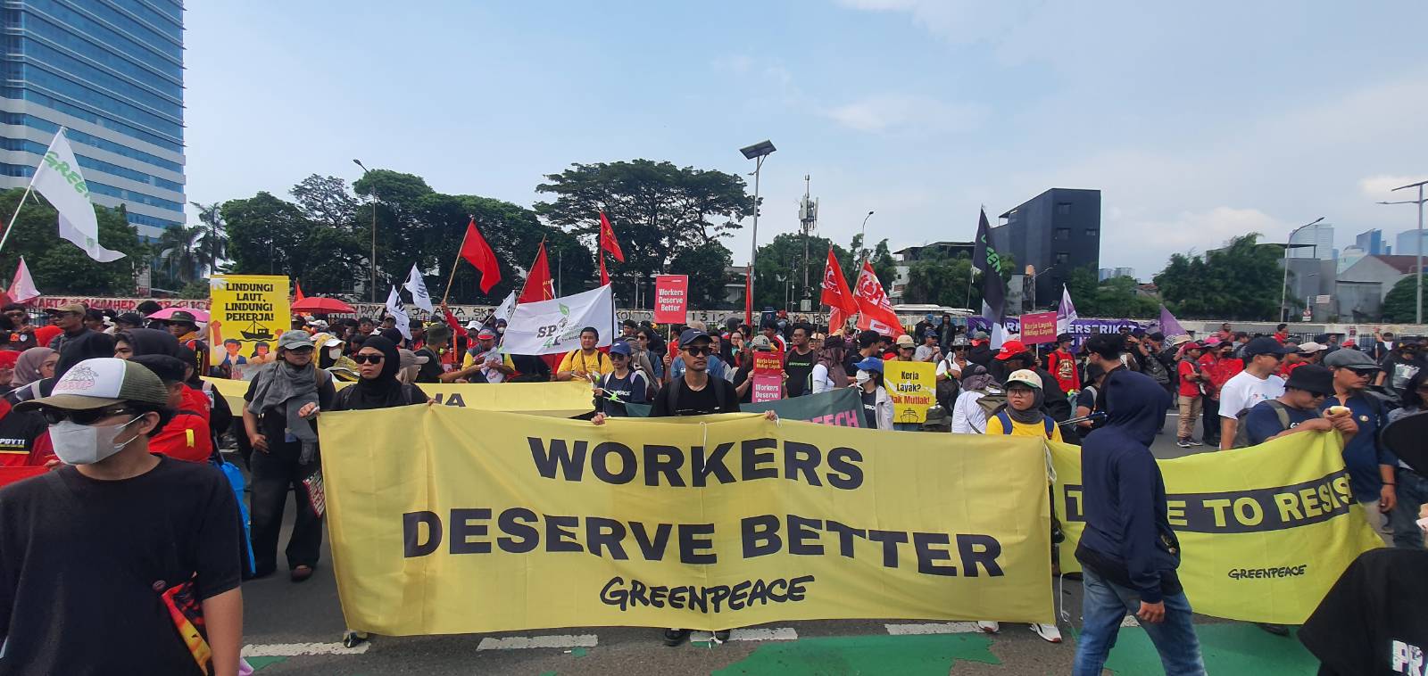 Aksi Hari Buruh 1 Mei 2026 di Depan Kompleks Parlemen, Jakarta
