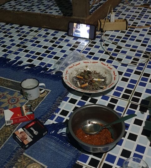 Orbituari Cung: Ingatan dalam Benda dan Relasi 1 Perlengkapan Karaoke. Foto diambil pada tahun 2021