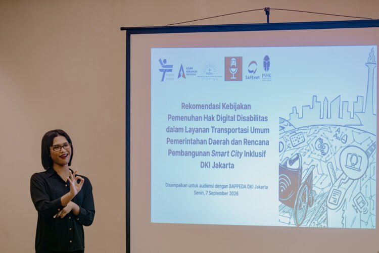 Transportasi Publik Jakarta Belum Inklusif, Kelompok Disabilitas Sampaikan Kertas Kebijakan ke Pemprov