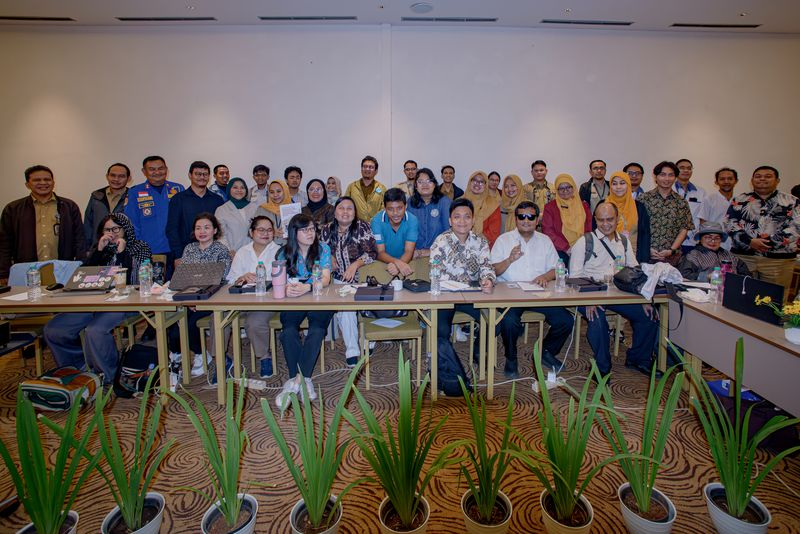 Transportasi Publik Jakarta Belum Inklusif, Kelompok Disabilitas Sampaikan Kertas Kebijakan ke Pemprov